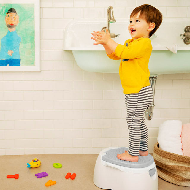Arm & Hammer™ Multistage™ 3-in-1 Potty