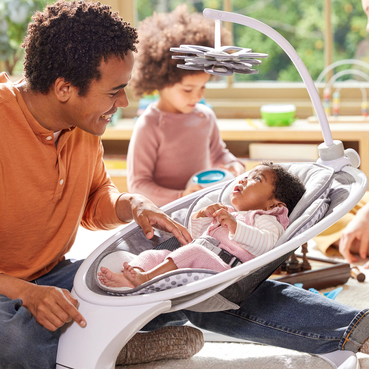 Swing + Baby Bloom™ Mobile