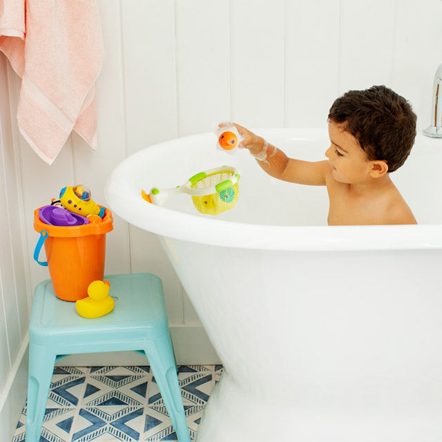 Catch a Glowing Star™ Glow-in-the-Dark Bath Toy