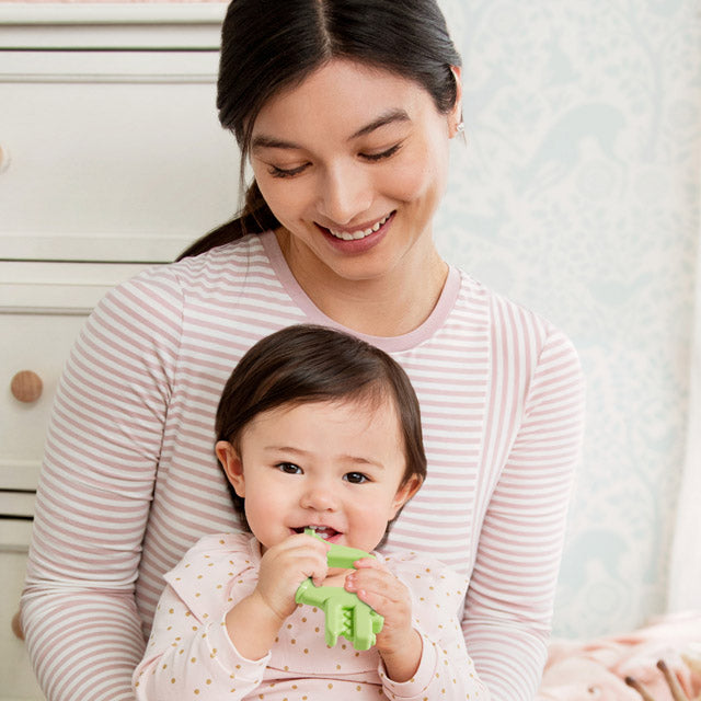 The Baby Toon™ Silicone Teething Spoon, Lime Alligator