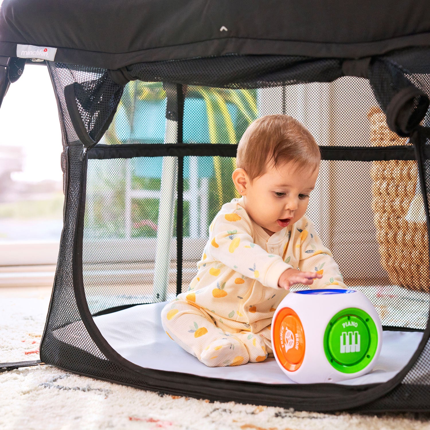 Ultra-lite 3-in-1 Playard, Crib & Bassinet