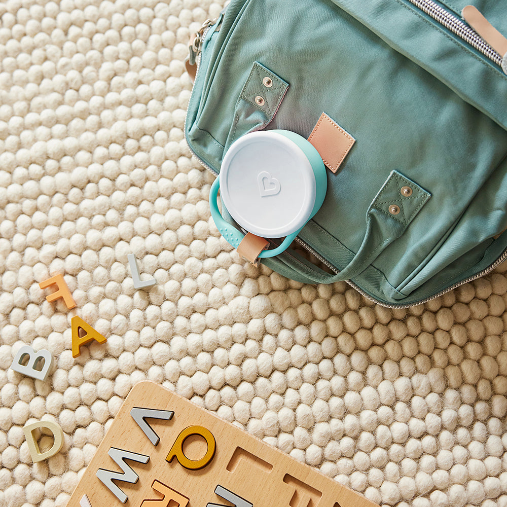 C’est Silicone!™ Snack Catcher® with Lid