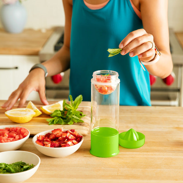 Miracle® 360° Fruit Infuser Cup, 20oz